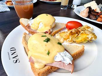 Hotel Skansen Båstad Sand frukost breakfast